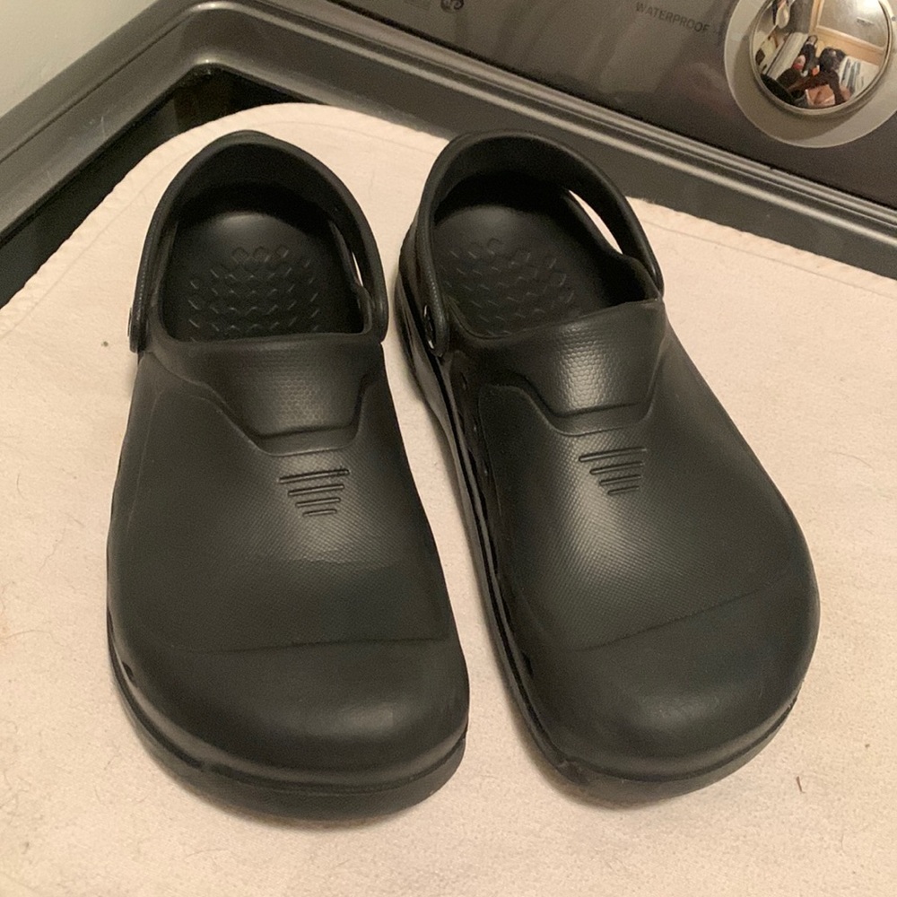 Shoes for crews work clogs
